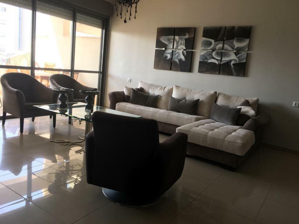 Apartment 2 Bedrooms Central Location อัชโดด ภายนอก รูปภาพ