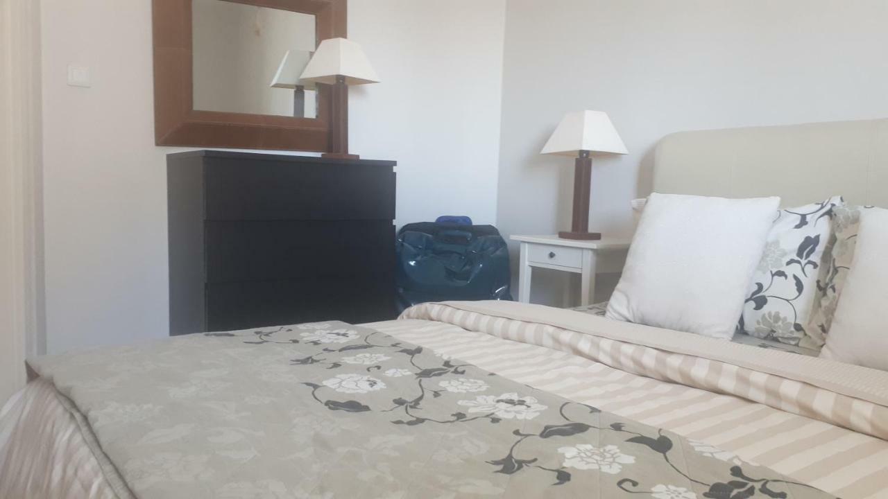 Apartment 2 Bedrooms Central Location อัชโดด ภายนอก รูปภาพ